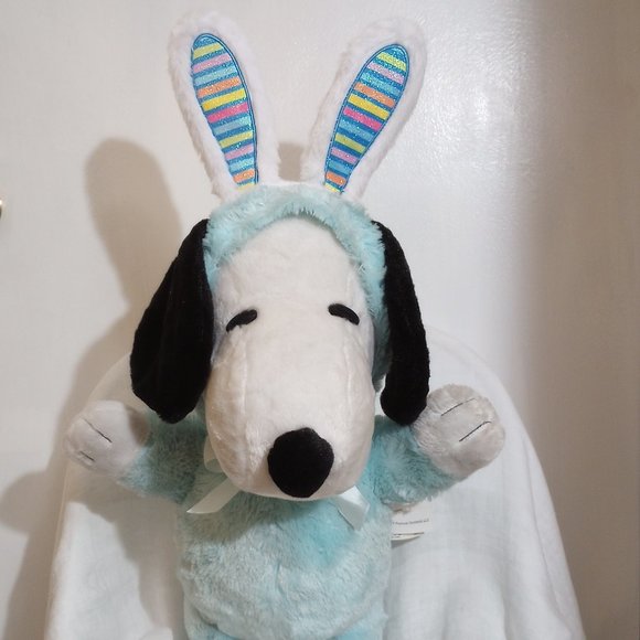 18"-Tall Snoopy Standing Plush + 5 Add-Ons, Modified for Display All Year - Picture 10 of 13